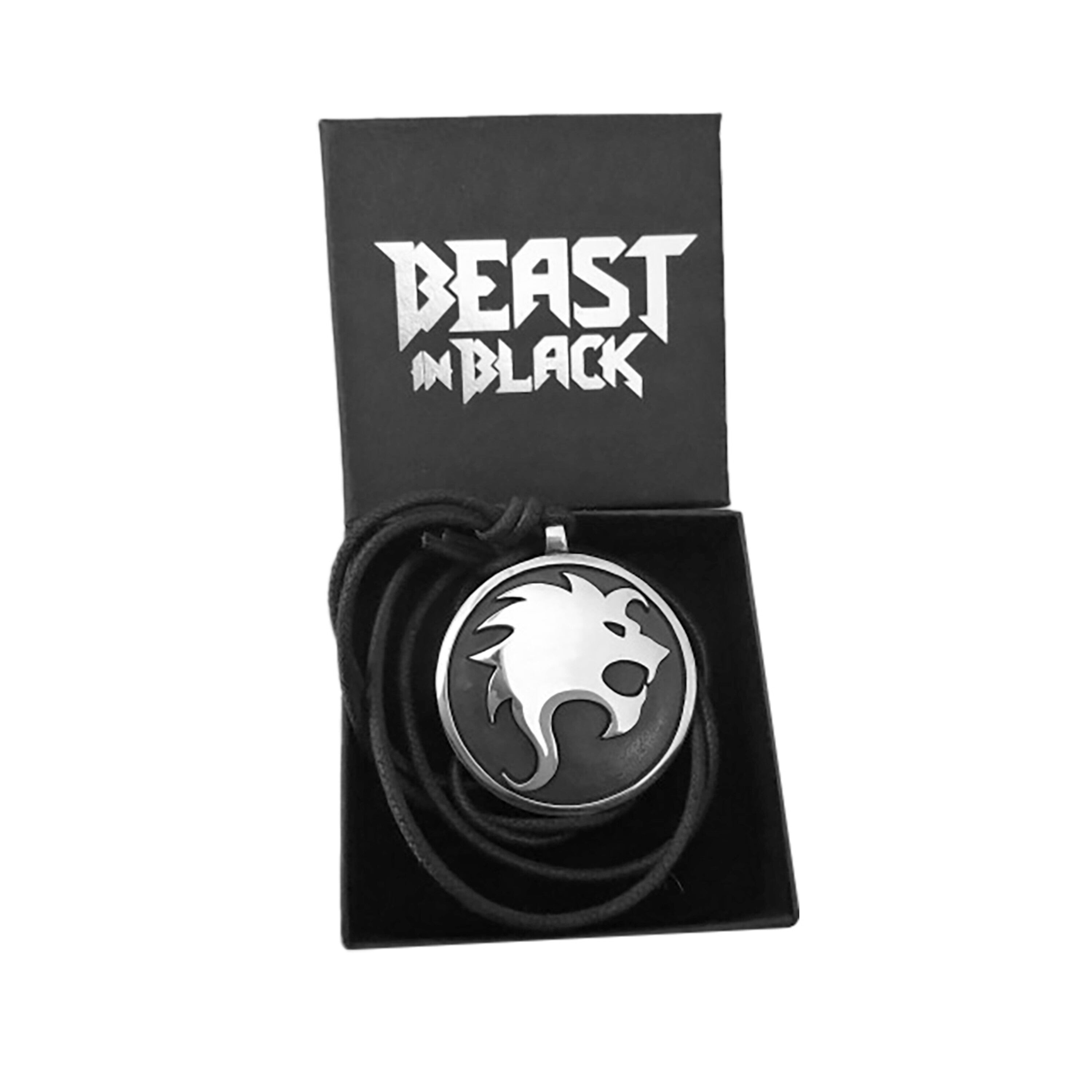 https://images.bravado.de/prod/product-assets/product-asset-data/beast-in-black/beast-in-black/products/133136/web/21923/image-thumb__21923__3000x3000_original/Beast-In-Black-Beware-the-Beast-Anhaenger-grau-133136-21923.jpg